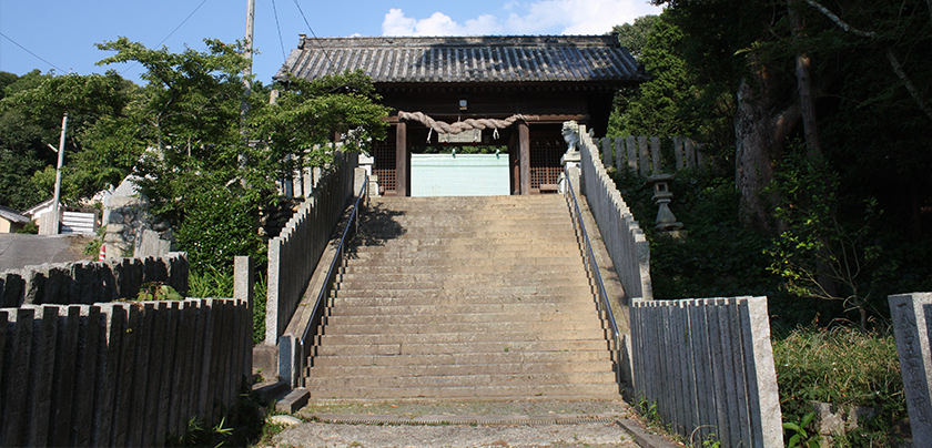 高縄神社参道階段